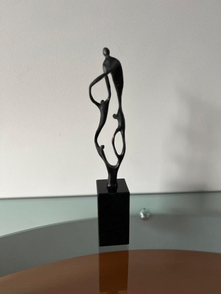 Corry Ammerlaan-van Niekerk - Toekomst door samenwerking, Antiek en Kunst, Kunst | Beelden en Houtsnijwerken, Ophalen of Verzenden