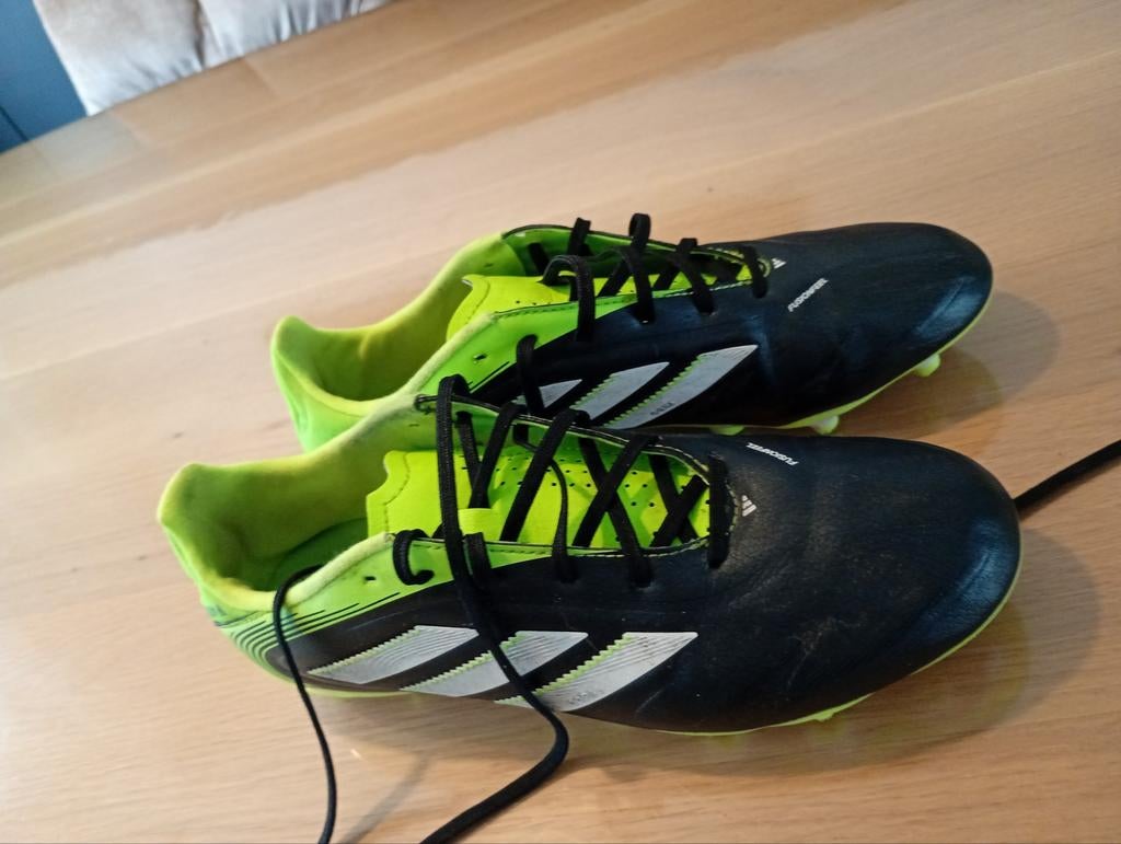 Voetbalschoenen adidas copa 38 2/3, Maat XS of kleiner, Ophalen, Zo goed als nieuw, Schoenen