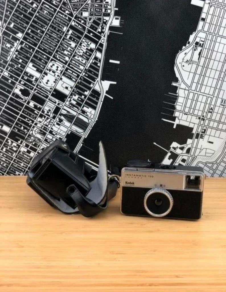 Vintage Retro Kodak Instamatic 133 Camera met case 60s, Audio, Tv en Foto, Fotocamera's Analoog, Ophalen of Verzenden, Gebruikt
