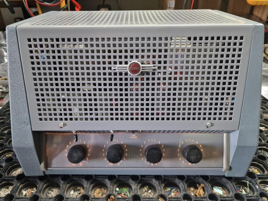 Philips EL6410 (gitaar) buizenversterker. (2x op voorraad), Ophalen of Verzenden, Minder dan 50 watt