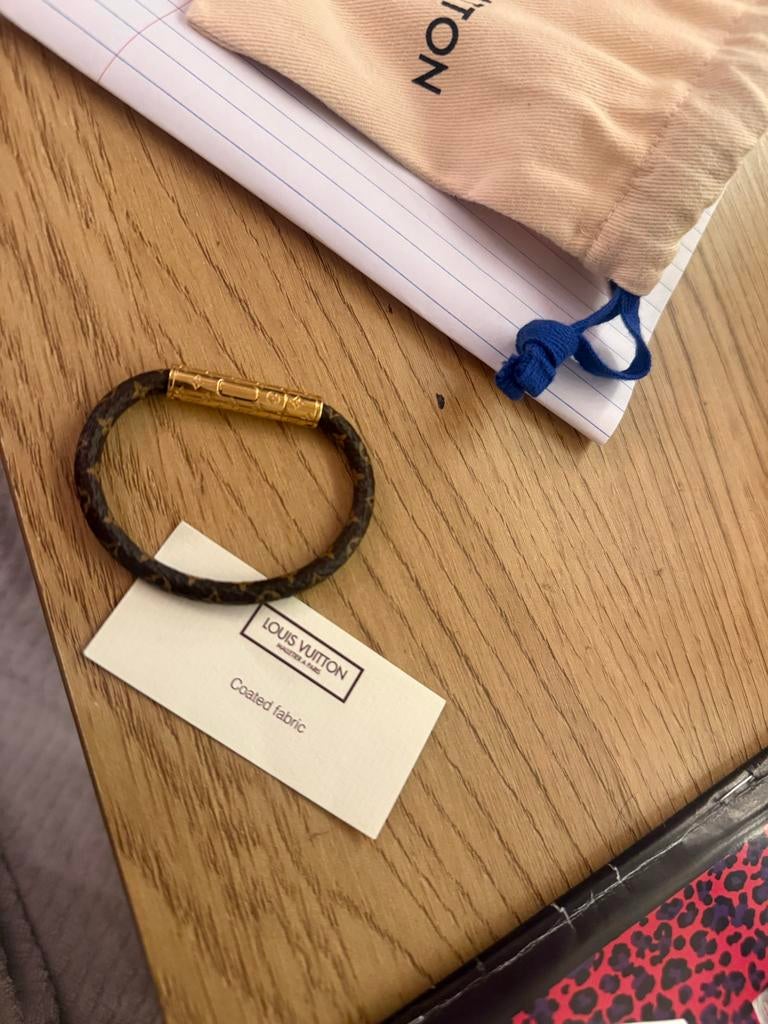 Louis Vuitton armband origineel, Ophalen of Verzenden, Nieuw, Bruin, Overige materialen