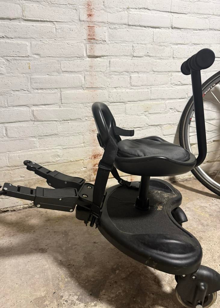 Universeel Meerijdplankje met zitje - Zo goed als nieuw, Kinderen en Baby's, Kinderwagens en Combinaties, Ophalen, Zo goed als nieuw