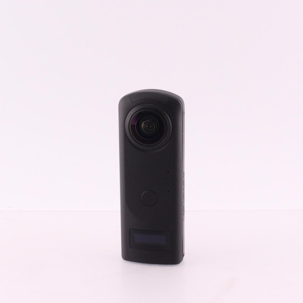 RICOH THETA Z1 360 camera 19GB | A-grade, GoPro, Zo goed als nieuw, Support@gopro.com, 3025 Clearview Way
San Mateo, CA 94402
USA