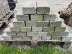 27 grijze betonklinkers, Ophalen, Gebruikt, Klinkers, Minder dan 5 m²
