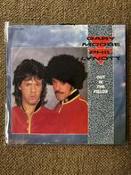 Gary Moore & Phil Lynott - Out in the Fields, Ophalen of Verzenden, Gebruikt, 7 inch, Pop