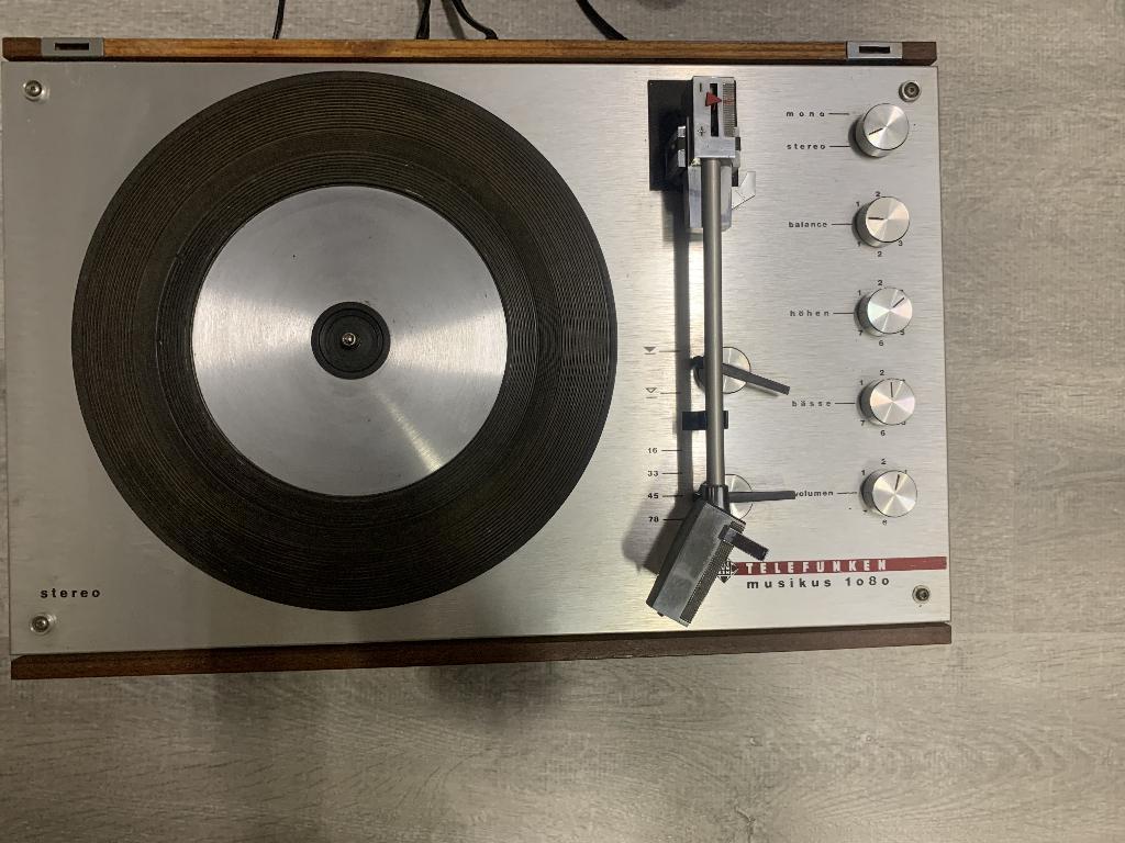 Vintage platenspeler Telefunken, Ophalen of Verzenden, Zo goed als nieuw, Platenspeler, Overige merken