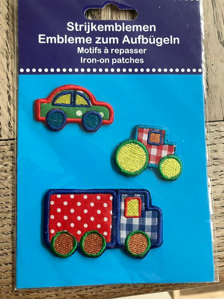 Strijkembleem auto tractor vrachtauto Nieuw, Hobby en Vrije tijd, Kledingapplicaties en Hotfix, Ophalen of Verzenden, Zo goed als nieuw