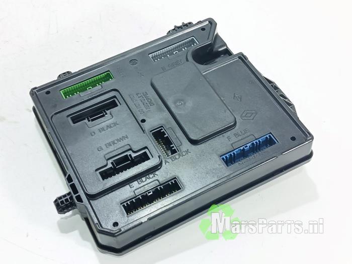 Computer Body Control van een Renault Megane, Gebruikt, -, Renault, -