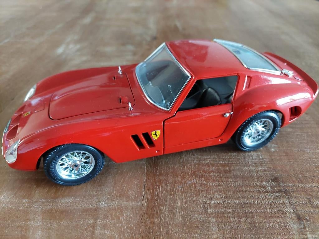 Bburago 1:18 Ferrari 250 GTO Le Mans 1962 - in doos, Ophalen of Verzenden, Nieuw, Auto, Bburago