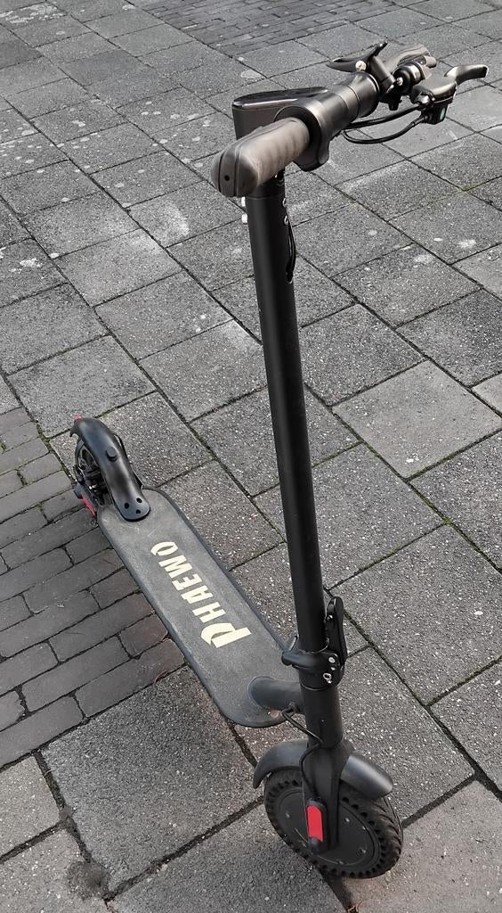ELECTRISCHE STEP, Ophalen, Zo goed als nieuw, Elektrische step (E-scooter)