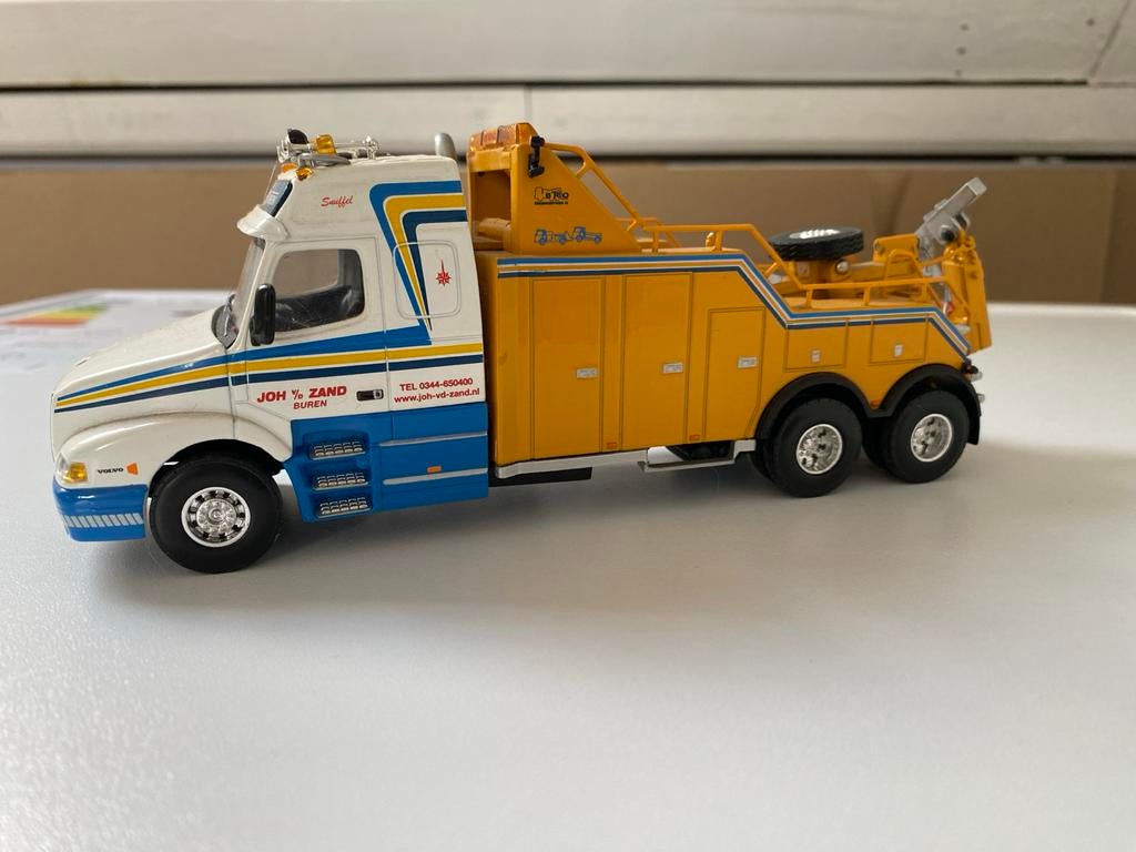 Volvo nh Takelwagen Joh. Zand Buren Model, Overige merken, 1:32 tot 1:50, Ophalen of Verzenden, Zo goed als nieuw