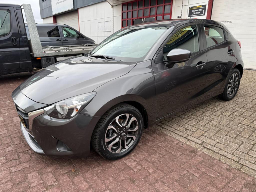 Mazda 2 1.5 Skyactiv-G S |NIEUW APK|LM VLGN |CRUISE|PDC|LUXE, Auto's, Mazda, Stof, 4 cilinders, Bedrijf, Handgeschakeld