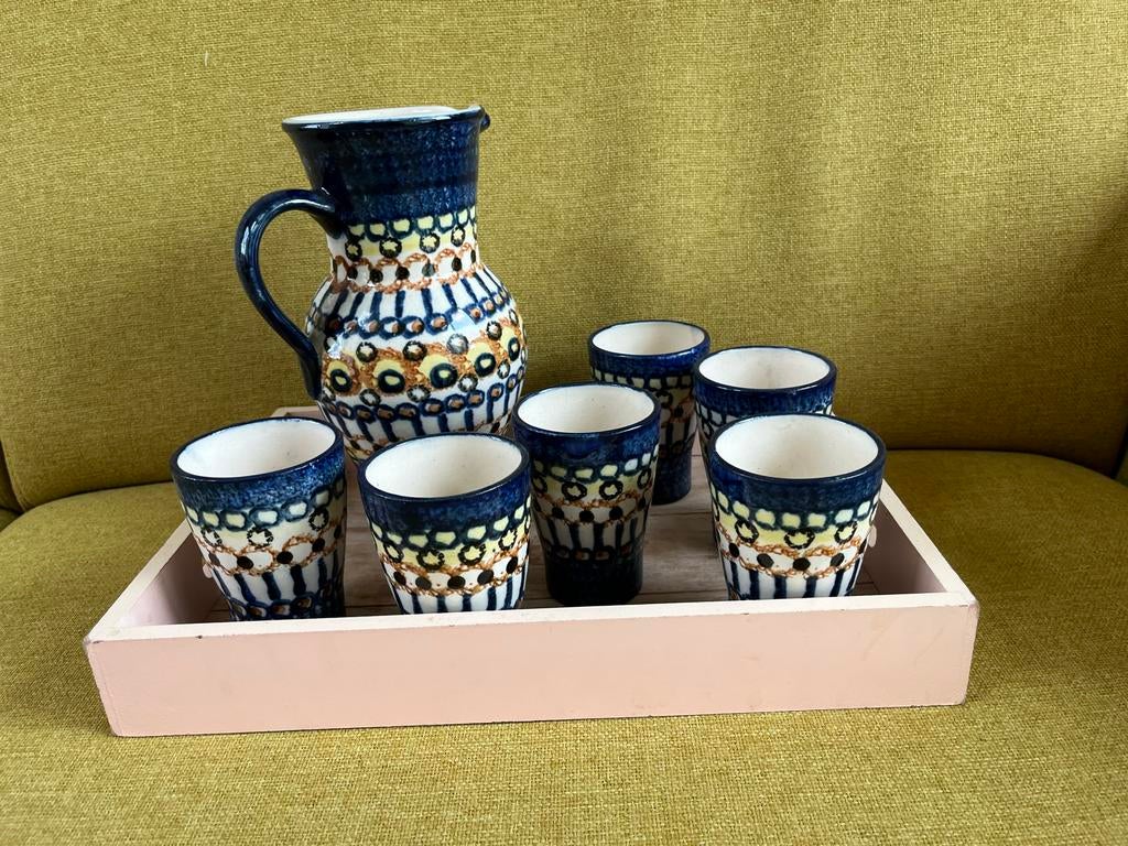 Mooie wijnkan met 6 bekers, Antiek en Kunst, Antiek | Keramiek en Aardewerk, Ophalen