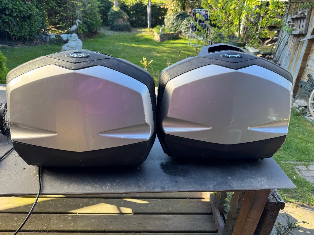 triumph st 1050 -tiger 800 koffers met sleutel, Ophalen of Verzenden