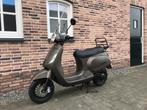 LA SOURIS SOURINI BROM 2020 GTS TOSCANA AGM VX50 VX RIVA BTC, Fietsen en Brommers, Scooters | Overige merken, Ophalen, Gebruikt