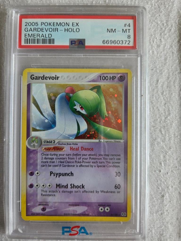 Gardevoir Holo uit Emerald PSA 8, Ophalen of Verzenden, Zo goed als nieuw