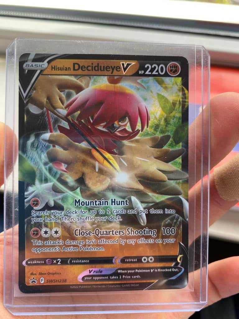 Hisuian Decidueye V Pokémon kaart SWSH238, Ophalen of Verzenden, Zo goed als nieuw, Losse kaart