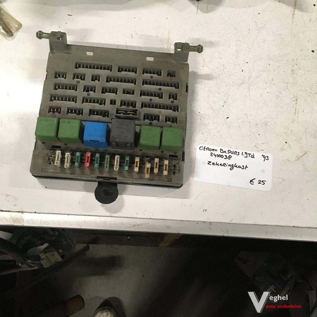 Citroen BX 1.9 TD 1993 Wagennr 2400038   Zekeringkast, Gebruikt, -, -, Ophalen of Verzenden