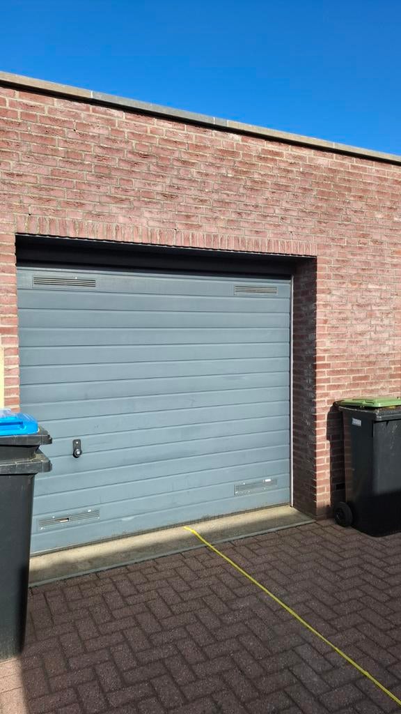 Hörmann Sectionaaldeur met elektrische opener, Ophalen, Gebruikt, Garagedeur, 120 cm of meer