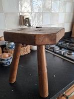 Oud klein massief krukje, Huis en Inrichting, Krukjes, Ophalen, Hout