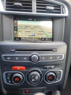 LUXE DS 4 1.6 HDI 88KW 2016 Automaat PARELMOER WIT ALCANTARA, 4 cilinders, Wit, Origineel Nederlands, Diesel