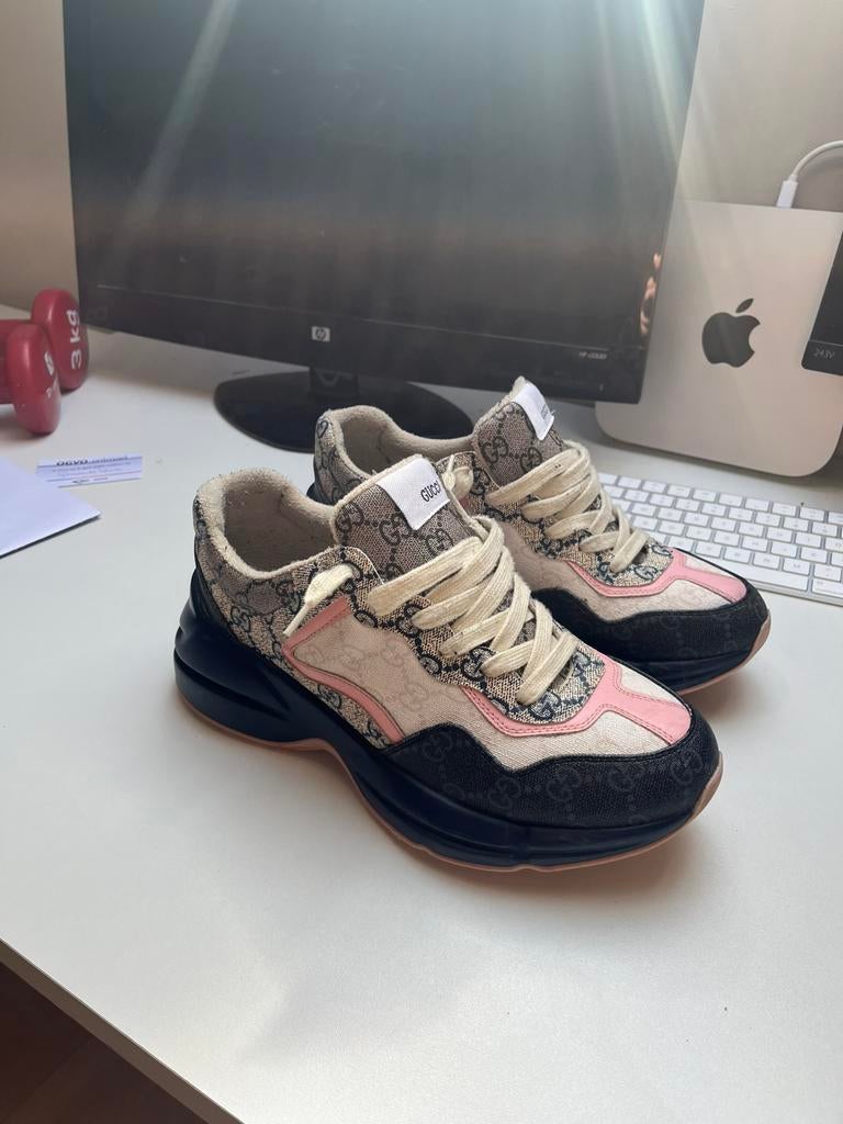 Gucci rytons | maat 42, Kinderen en Baby's, Ophalen of Verzenden, Zo goed als nieuw, Jongen of Meisje, Schoenen