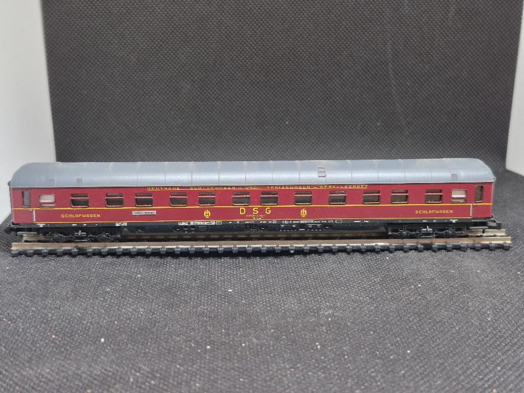 Minitrix 3085 - DSG slaapwagen 1e./2e Kl. WLABüm 33 (15823), Gebruikt, Gelijkstroom, Trix, Wagon