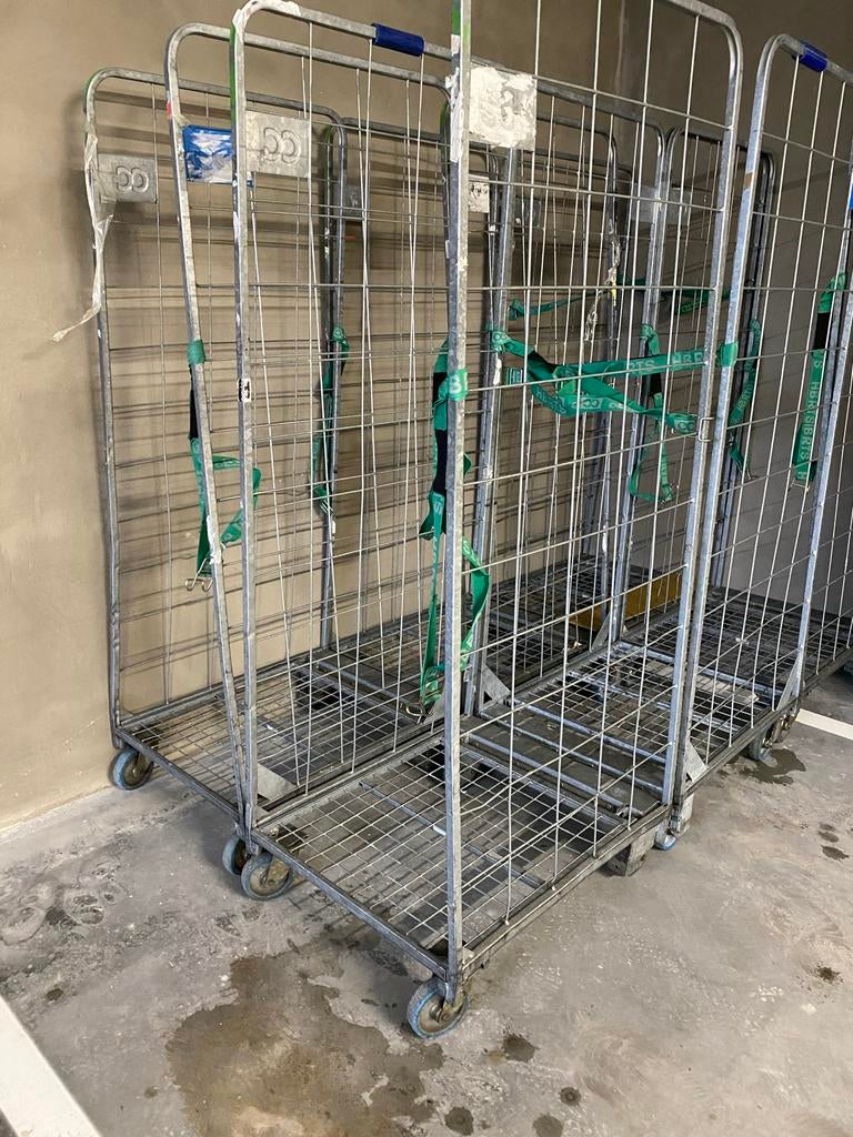 Zeven gebruikte rolcontainers, Ophalen of Verzenden