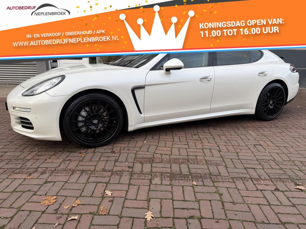 Porsche Panamera 3.0 4S Executive TURBO 550PK+ LWB Executive, Auto's, Porsche, Automaat, Euro 5, Gebruikt, Zwart