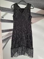 Zwarte pailletten jurk met franjes - Maat M, Ophalen of Verzenden, Maat 38/40 (M), Zwart