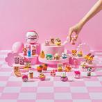 Gezocht Zuru Mini Brands Kawaii Figuurtjes en Stickers!, Ophalen of Verzenden