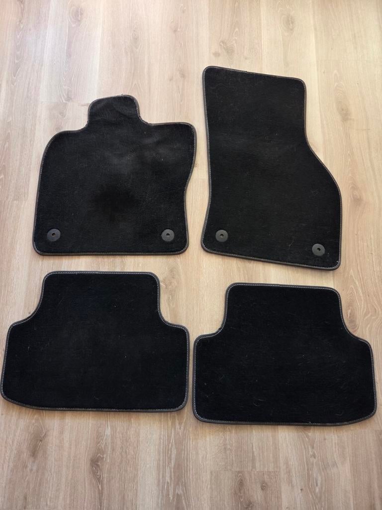 Mattenset golf 7, Ophalen of Verzenden, Gebruikt