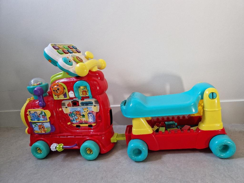 VTech Rijd & Leer Letterlocomotief, Ophalen, Zo goed als nieuw, 6 maanden tot 2 jaar