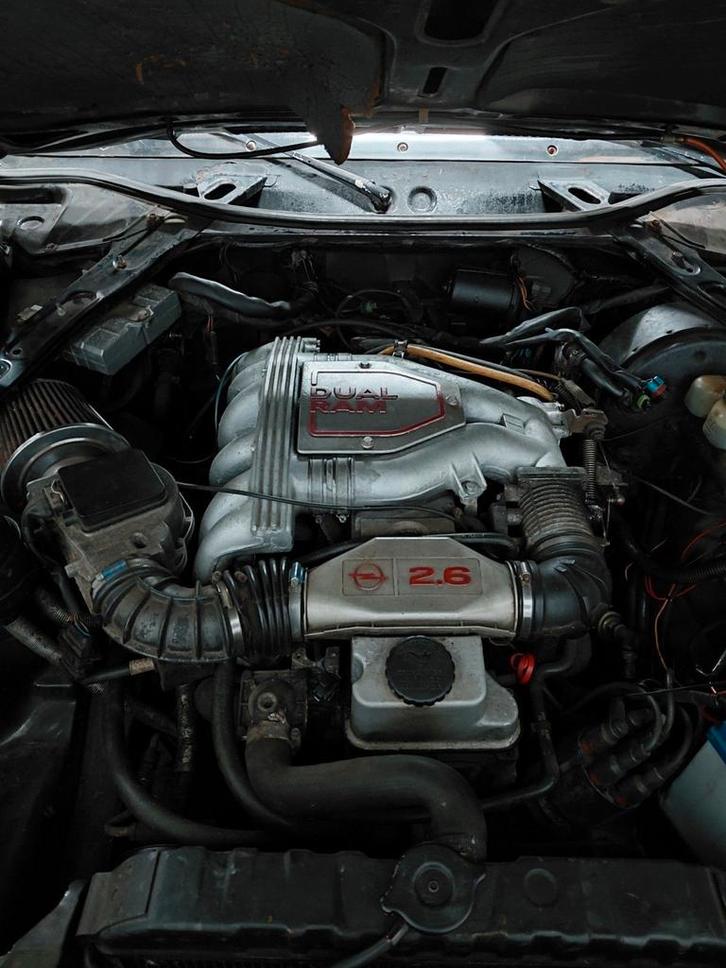 2.6 dualram motor c26ne  omega A, Auto-onderdelen, Motor en Toebehoren, Opel, Ophalen of Verzenden