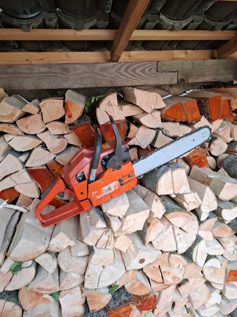 Husqvarna 257 kettingzaag / motorzaag werkt goed!, Ophalen, Gebruikt
