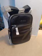 TUMI Voyageur Persia Crossbody - Nieuw! BIEDEN VANAF €.70,-, Ophalen of Verzenden, Nieuw, Zwart, Schoudertasje