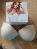 Bridal Cup

- Nieuw!, Postbus 123, 4800 AA Breda, Nederland, Beige, Info@poirier.nl, Ophalen of Verzenden