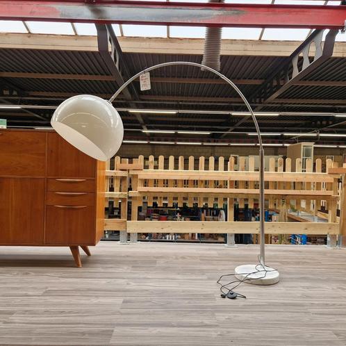 Retro Kare Desighn vloerlamp met beugel jaren 80, Verzamelen, Retro, Huis en Inrichting, Ophalen