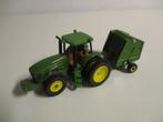 ERTL John Deere 7820 met rondebalenpers, Hobby en Vrije tijd, Modelauto's | Overige schalen, Ophalen of Verzenden, Gebruikt, Tractor of Landbouw