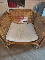 Rotan Stoel met Kussen - Aanbieding!, Huis en Inrichting, Stoelen, Ophalen