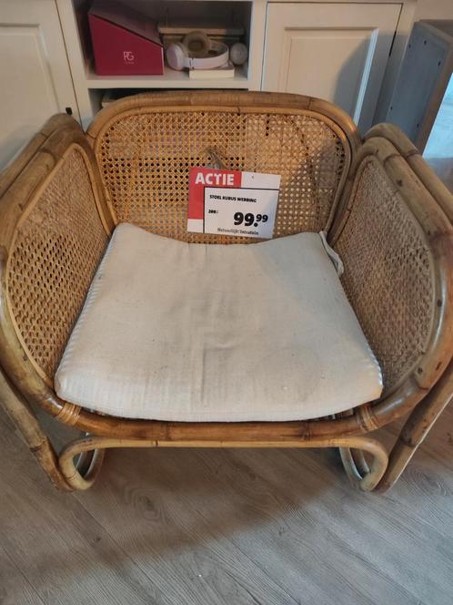 Rotan Stoel met Kussen - Aanbieding!, Huis en Inrichting, Stoelen, Ophalen