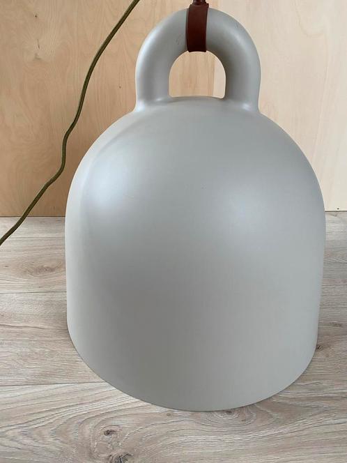 Nordman hanglamp type bell L beige/zand, Huis en Inrichting, Lampen | Hanglampen, Zo goed als nieuw, 50 tot 75 cm, Metaal, Ophalen of Verzenden