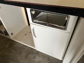 Keuken kasten  beschikbaar voor biedingen