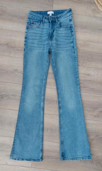 Flared high waist jeans 34 H&M beschikbaar voor biedingen