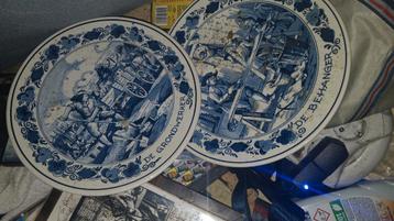 2 x delfsblauw de geondwerker en de behanger+ jan luiyken  beschikbaar voor biedingen