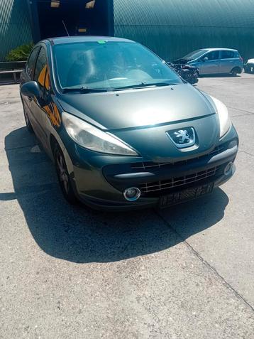 Onderdelen voor een Peugeot 207 bj.2007 beschikbaar voor biedingen