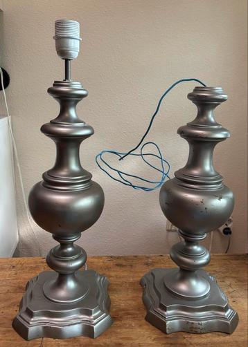 2x Antieke Bronzen Lampvoeten - Opknapper Lampenvoet Brons beschikbaar voor biedingen
