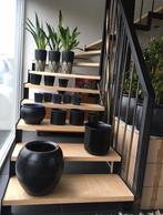 Diverse luxe zwarte vintage bloempotten binnen over pot, Gebruikt, Rond, Binnen, Ophalen of Verzenden