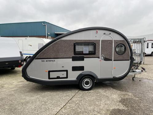 T@B Metropolis 400 Nu met 1250 euro korting, Caravans en Kamperen, Caravans, Bedrijf, tot en met 3, 750 - 1000 kg, Kleine zit