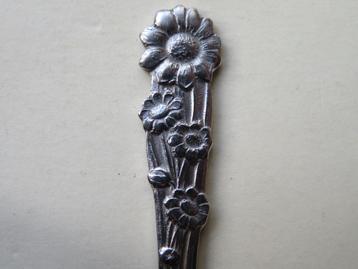 Gero Zilmeta lepeltje Anemoon / bloem model 213 beschikbaar voor biedingen